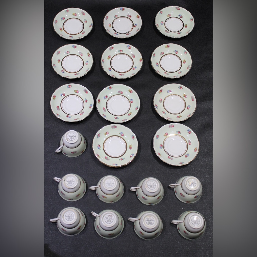 Vintage Colclough England Bone China tea cup set